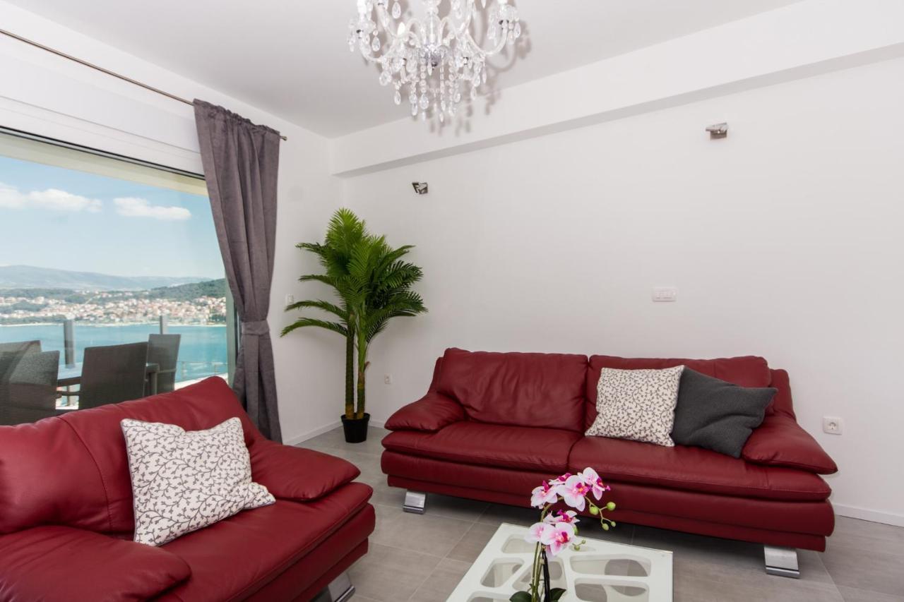 Apartment Julia Trogir Exterior photo